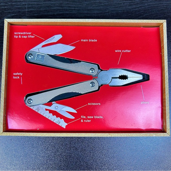 NWT Multi Tool Stainless Steel Pliers Knife Set New in Faux Wood Box Greatland - Picture 9 of 9